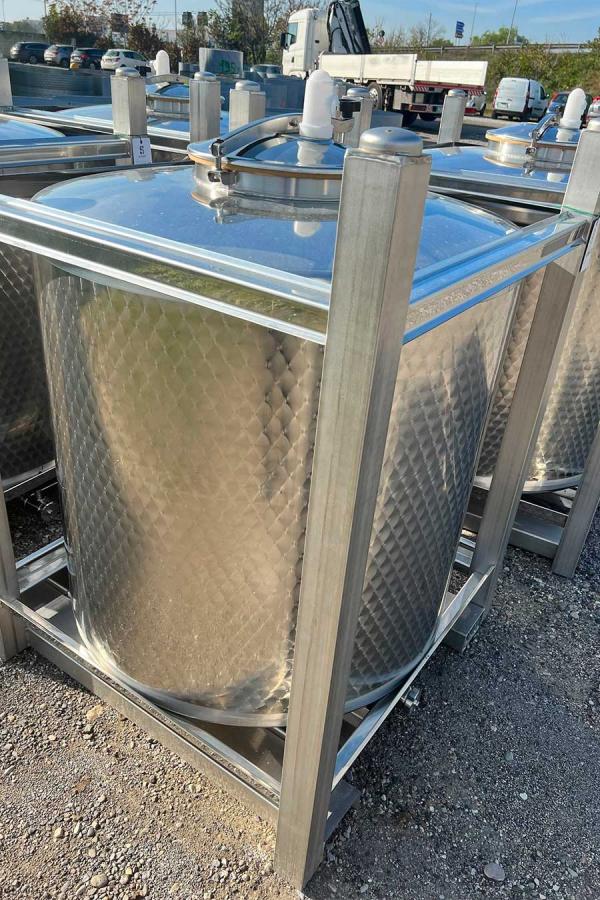 Serbatoi pallettizzati in acciaio inox Aisi 304 L da HL 10